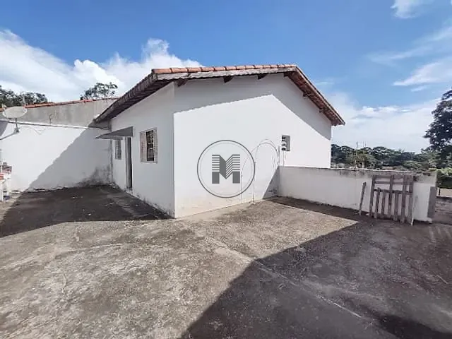 Casa com 378m² 2 quartos e 1 banheiro, à venda, no bairro Belveder Clube Dos 500 em Guaratinguetá