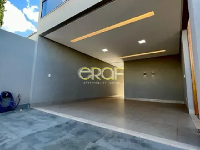 Casa com 200m² 4 quartos e 4 banheiros, à venda, no bairro Jardim Califórnia em Formosa