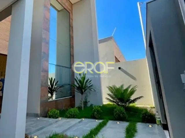 Casa com 200m² 4 quartos e 4 banheiros, à venda, no bairro Jardim Califórnia em Formosa