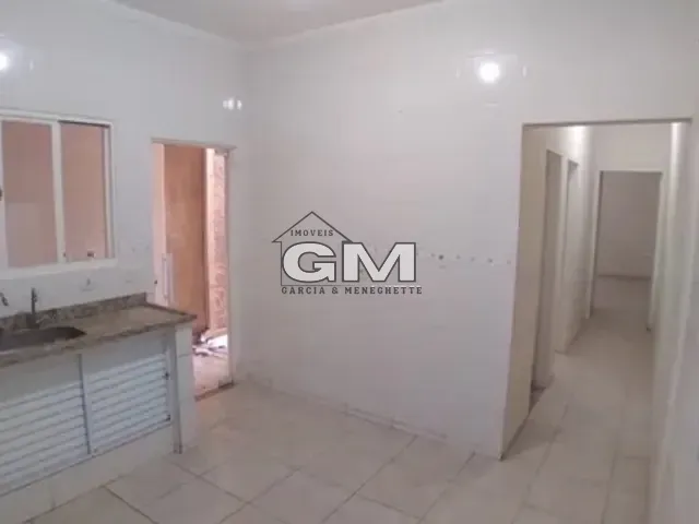 Casa com 150m² 2 quartos e 2 banheiros, à venda, no bairro Parque Ribeirão Preto em Ribeirão Preto