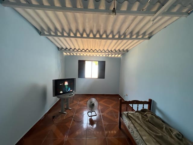 Casa com 150m² 1 quarto e 1 banheiro, à venda, no bairro Conjunto Habitacional Parque Itajaí em Campinas