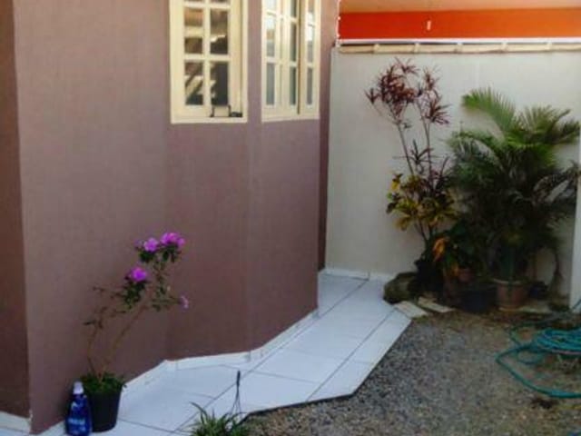 Foto do Casa - Selecione residencial à venda, Residencial Santa Paula, Jacareí. | INDEPENDENCE NEGOCIOS IMOBILIARIOS LTDA