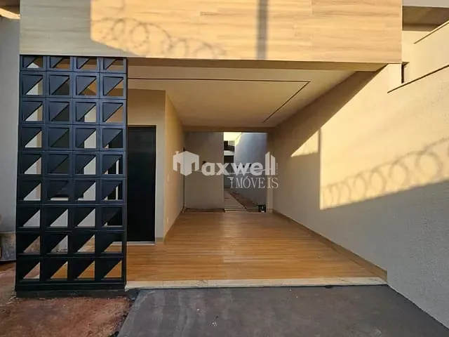 Casa com 180m² 3 quartos e 2 banheiros, à venda, no bairro Setor Serra Dourada - 3ª Etapa em Aparecida de Goiânia