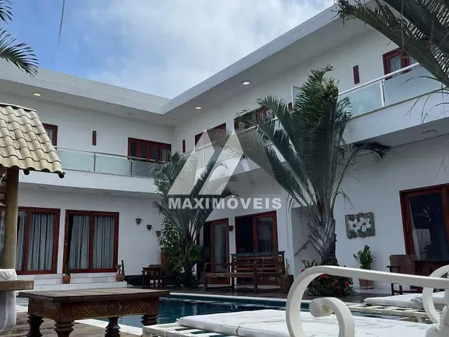 Casa com 900m² 8 quartos e 9 banheiros, para alugar, no bairro Trancoso em Porto Seguro