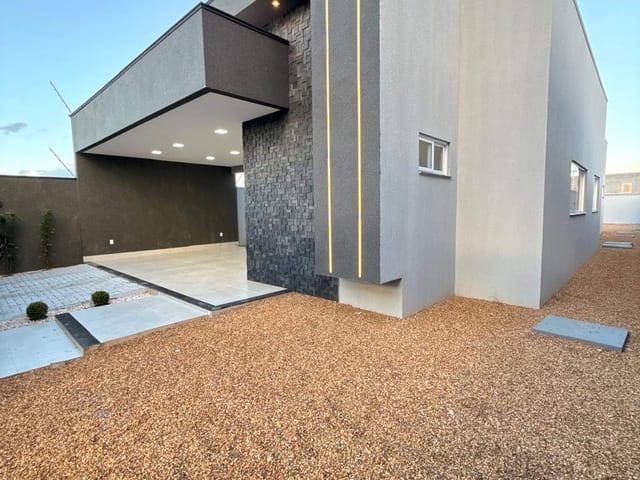 Casa com 420m² 3 quartos e 3 banheiros, à venda, no bairro Residencial Florença em Sinop
