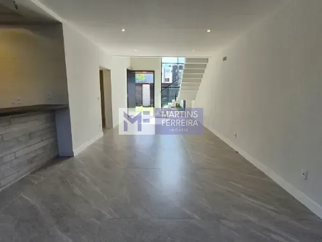 Casa 4 quartos e 4 banheiros, à venda, no bairro Vargem Pequena em Rio de Janeiro