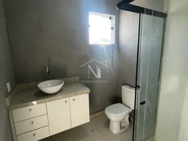Casa com 370m² 4 quartos e 1 banheiro, à venda, no bairro Cajueiros (Itaipuaçu) em Maricá