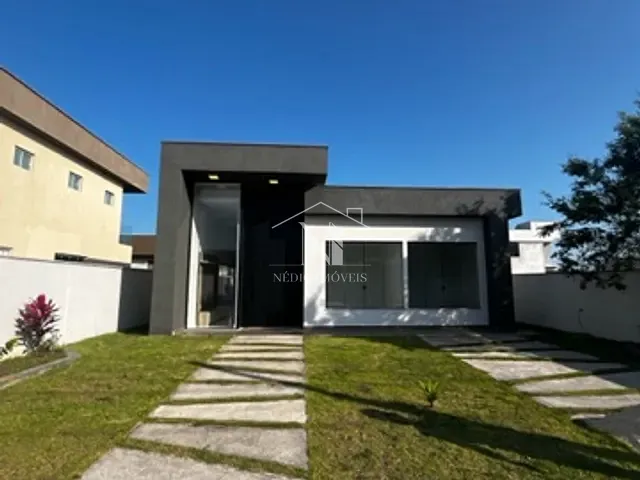 Casa com 370m² 4 quartos e 1 banheiro, à venda, no bairro Cajueiros (Itaipuaçu) em Maricá