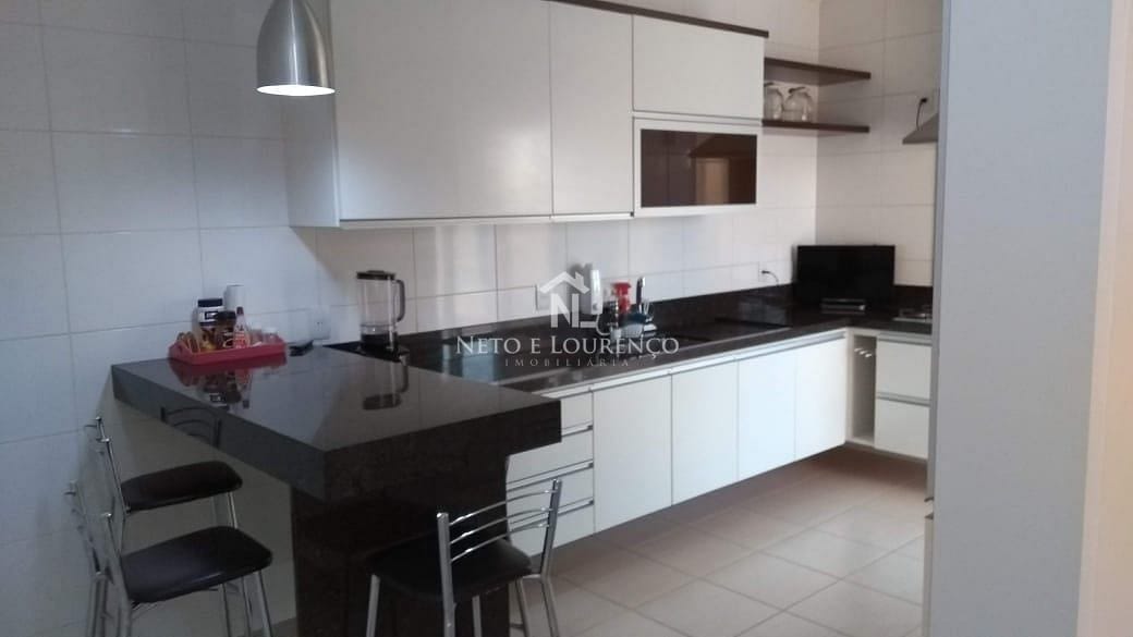 Casa, 3 quartos, 220 m² - Foto 19