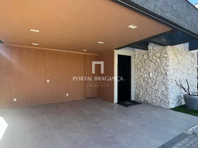 Casa com 460m² 4 quartos e 5 banheiros, à venda, no bairro Condomínio Residencial Campos do Conde em Bragança Paulista
