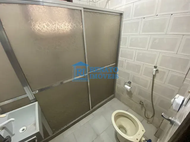 Casa 2 quartos e 1 banheiro, para alugar, no bairro Centro em Maricá