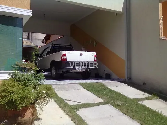 Casa com 250m² 3 quartos e 3 banheiros, à venda, no bairro Loteamento Residencial e Comercial Bosque Flamboyant em Taubaté