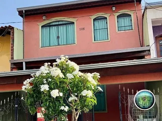 Casa com 186m² 3 quartos e 3 banheiros, à venda, no bairro Parque Jataí em Votorantim