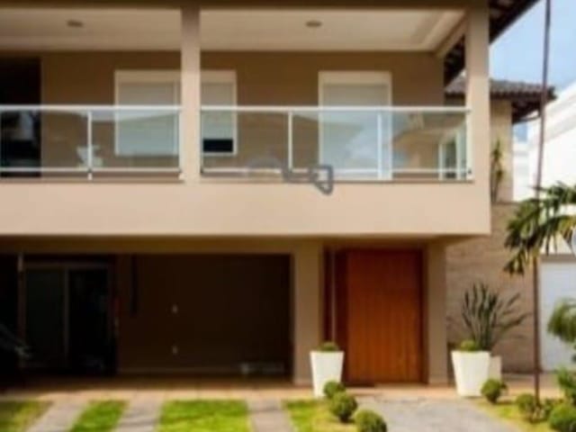Casa com 450m² 6 quartos e 7 banheiros, à venda, no bairro Granja dos Cavaleiros em Macaé