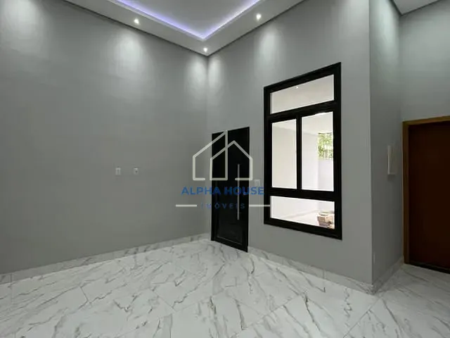 Casa com 186m² 3 quartos e 1 banheiro, à venda, no bairro Loteamento Santa Clara em Pindamonhangaba