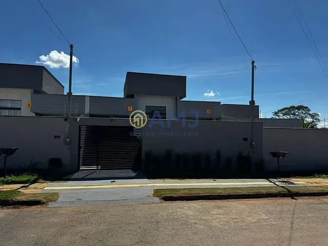 Casa com 150m² 2 quartos e 2 banheiros, à venda, no bairro Cardoso Continuação em Aparecida de Goiânia