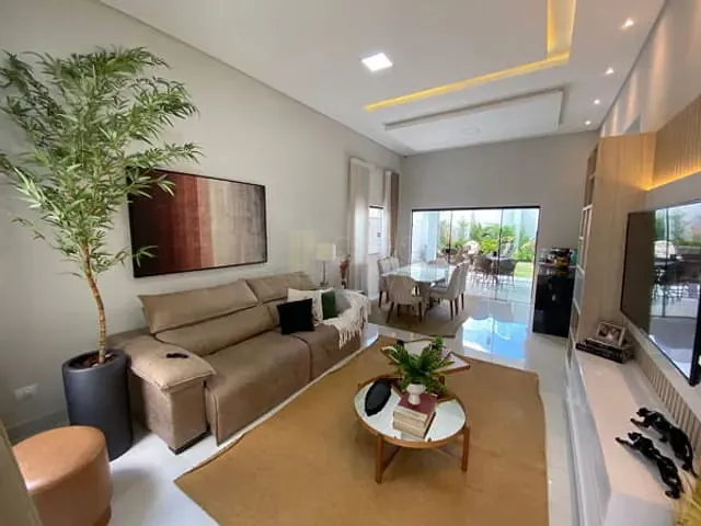 Casa com 360m² 3 quartos e 3 banheiros, à venda, no bairro Jardim Espanha em Apucarana