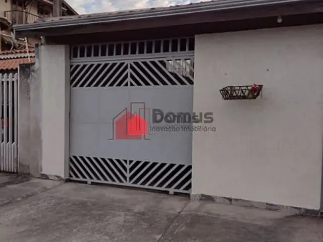 Casa com 156m², à venda, no bairro Laerte Assunção em Pindamonhangaba