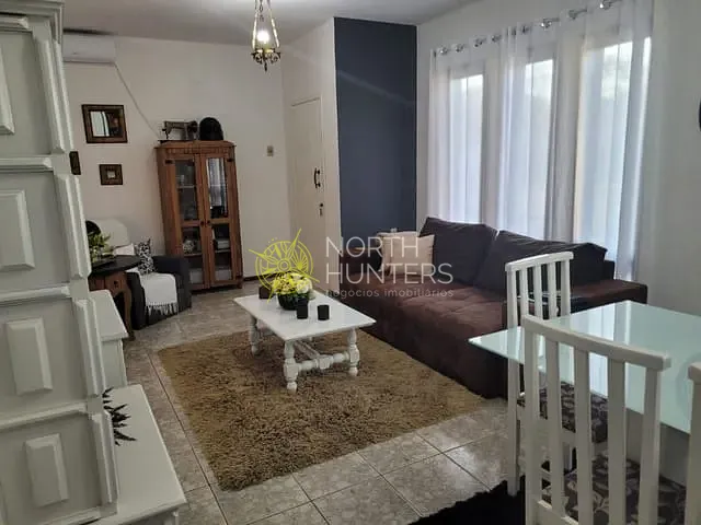 Casa com 426m² 5 quartos e 3 banheiros, à venda, no bairro Vila Nova em Joinville