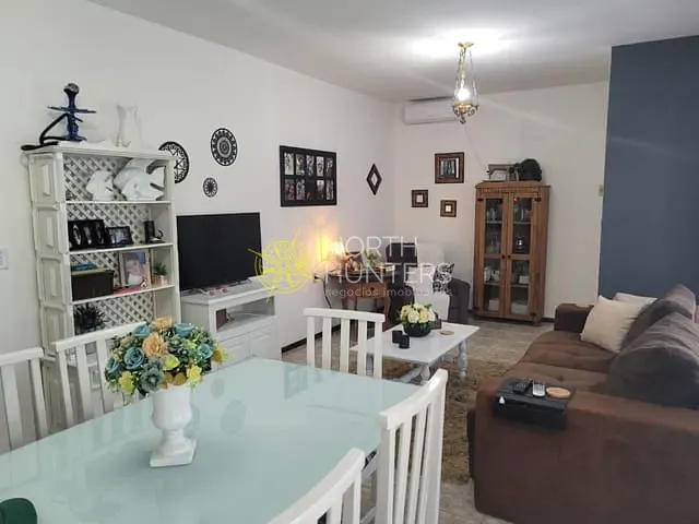 Casa com 426m² 5 quartos e 3 banheiros, à venda, no bairro Vila Nova em Joinville