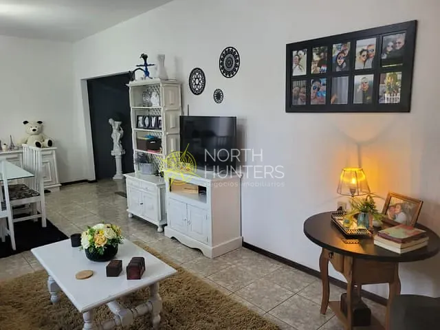 Casa com 426m² 5 quartos e 3 banheiros, à venda, no bairro Vila Nova em Joinville