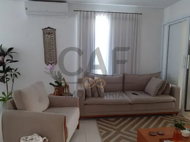 Casa com 270m² 2 quartos e 3 banheiros, à venda, no bairro Vila Jorge Zambom em Jaguariúna