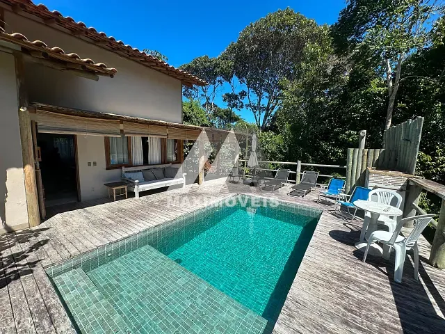 Casa com 670m² 3 quartos e 3 banheiros, à venda, no bairro Trancoso em Porto Seguro