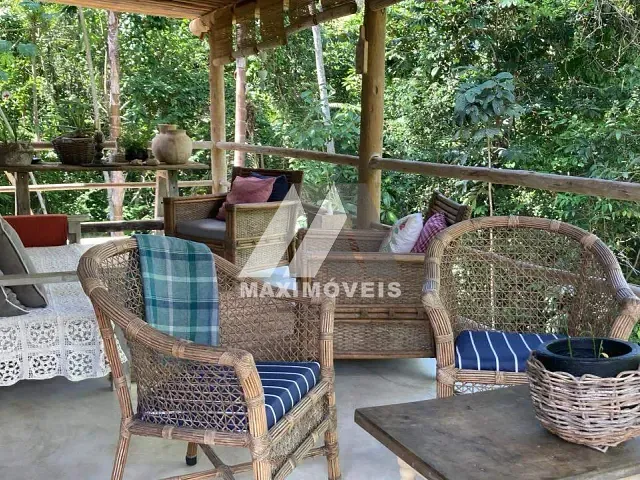 Casa com 670m² 3 quartos e 3 banheiros, à venda, no bairro Trancoso em Porto Seguro