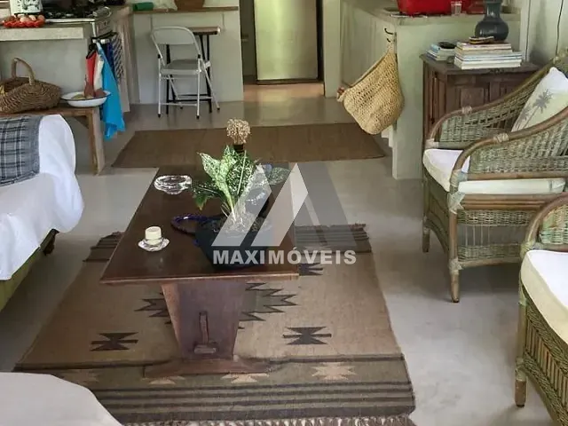 Casa com 670m² 3 quartos e 3 banheiros, à venda, no bairro Trancoso em Porto Seguro
