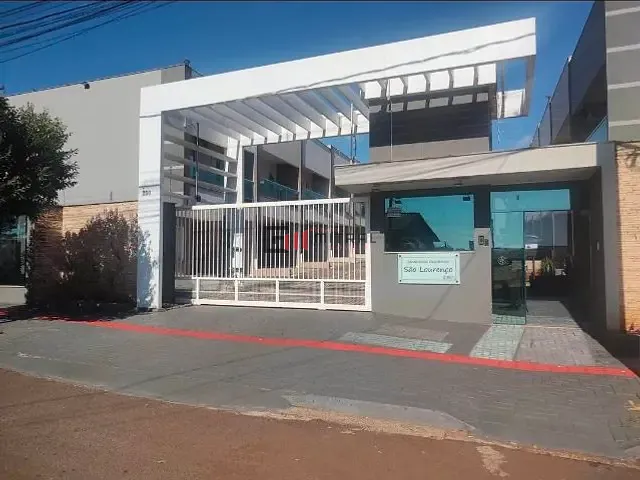 Casa 3 quartos e 3 banheiros, à venda, no bairro Parque das Indústrias em Londrina