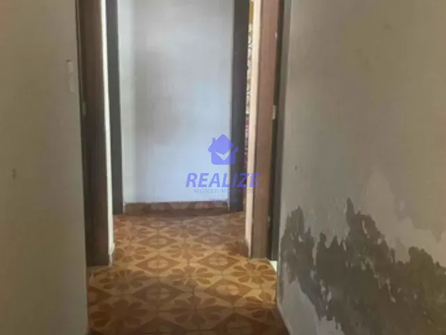 Casa com 200m² 3 quartos e 2 banheiros, à venda, no bairro Conjunto Habitacional Humberto Popolo em Botucatu