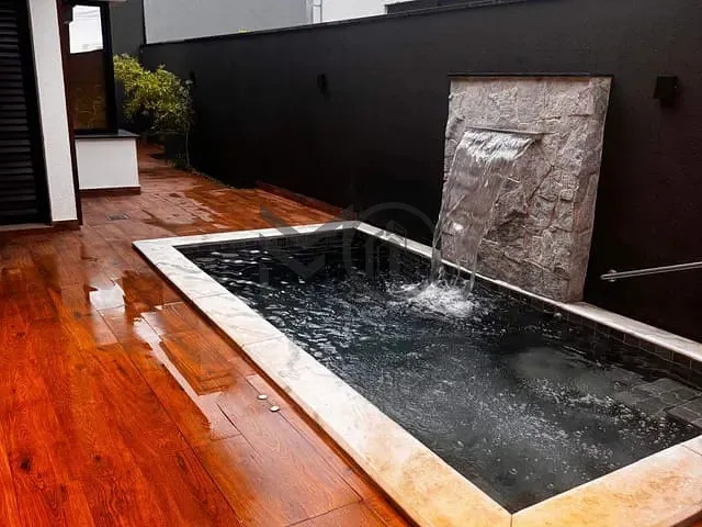Casa com 300m² 3 quartos e 4 banheiros, à venda, no bairro Condomínio Belvedere em Cuiabá