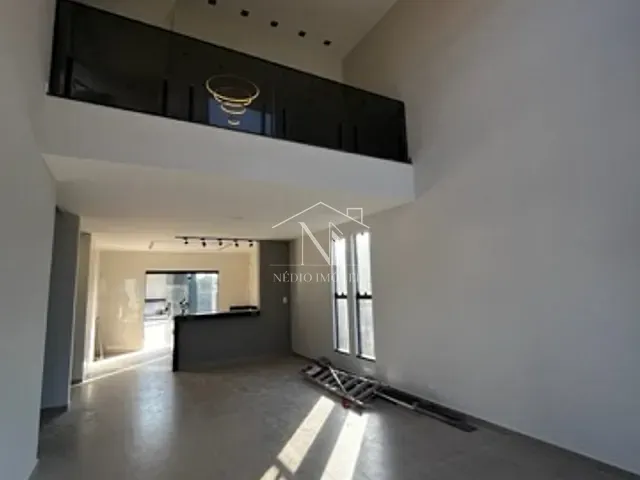 Casa com 360m² 4 quartos e 2 banheiros, à venda, no bairro Cajueiros (Itaipuaçu) em Maricá