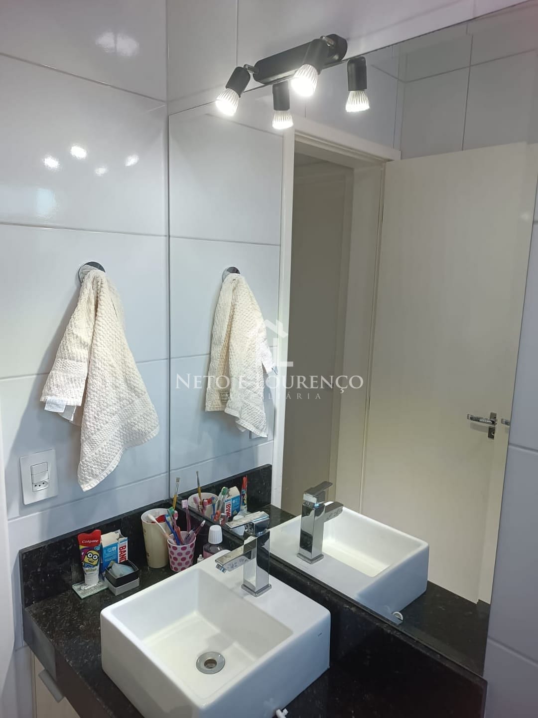 Casa à venda com 3 quartos, 109m² - Foto 25