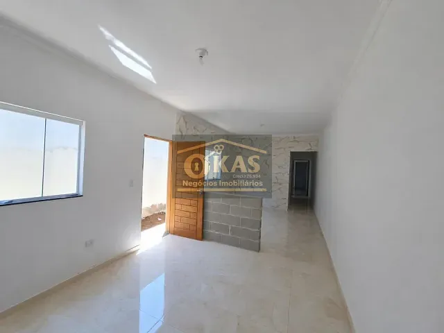 Casa com 125m² 3 quartos e 2 banheiros, à venda, no bairro Vila Figueira em Suzano