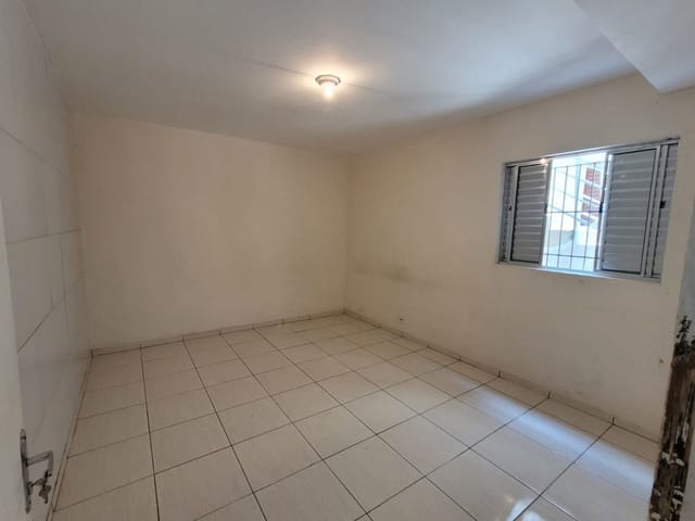 Casa com 50m² 1 quarto e 1 banheiro, para alugar, no bairro Jardim Figueira Grande em São Paulo