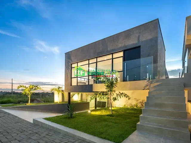 Casa com 360m² 3 quartos e 3 banheiros, à venda, no bairro Tabajaras em Teresina