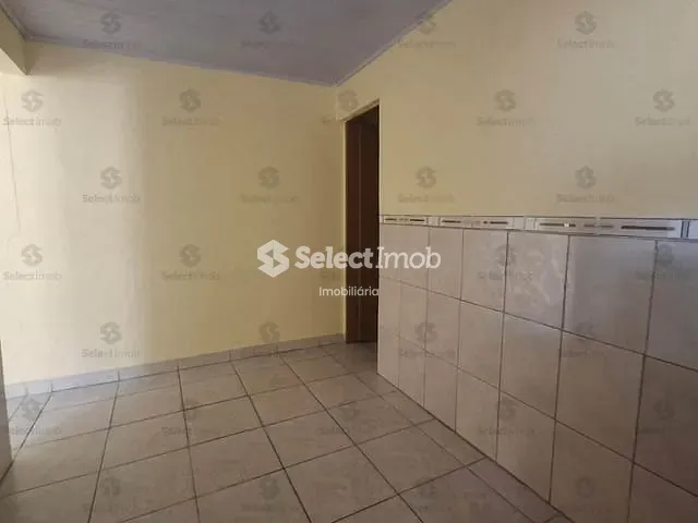 Casa com 70m² 1 quarto e 1 banheiro, para alugar, no bairro Jardim Sônia Maria em Mauá