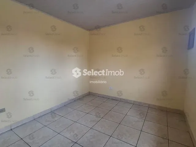 Casa com 70m² 1 quarto e 1 banheiro, para alugar, no bairro Jardim Sônia Maria em Mauá