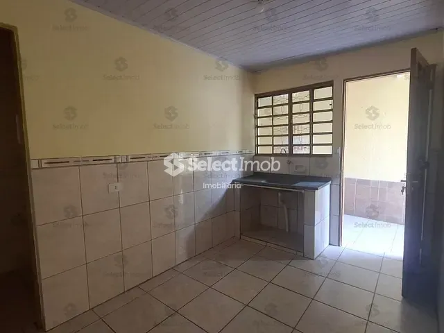 Casa com 70m² 1 quarto e 1 banheiro, para alugar, no bairro Jardim Sônia Maria em Mauá