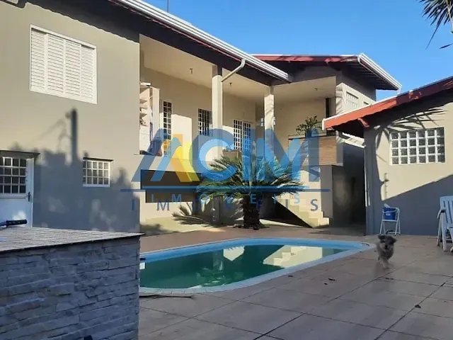 Casa à venda, no bairro Jardim Dona Luiza em Jaguariúna