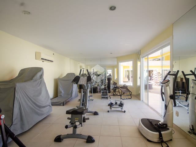 Casa com 1000m² 4 quartos e 5 banheiros, à venda, no bairro Barra da Tijuca em Rio de Janeiro