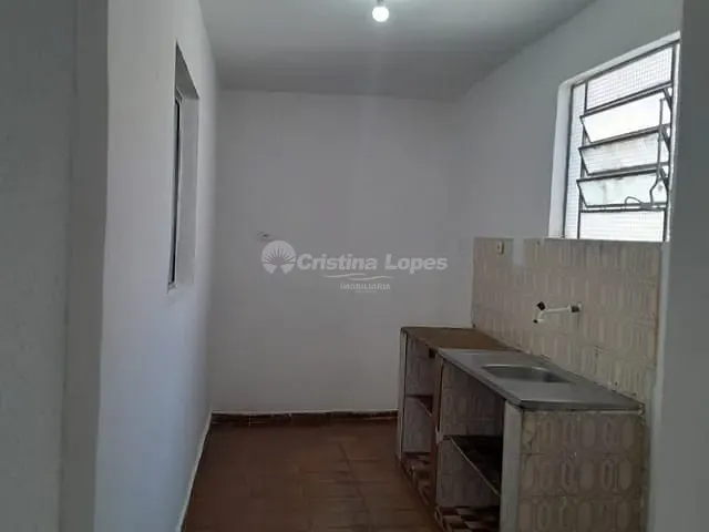 Casa com 250m² 4 quartos e 1 banheiro, à venda, no bairro Bela Vista em Teresina