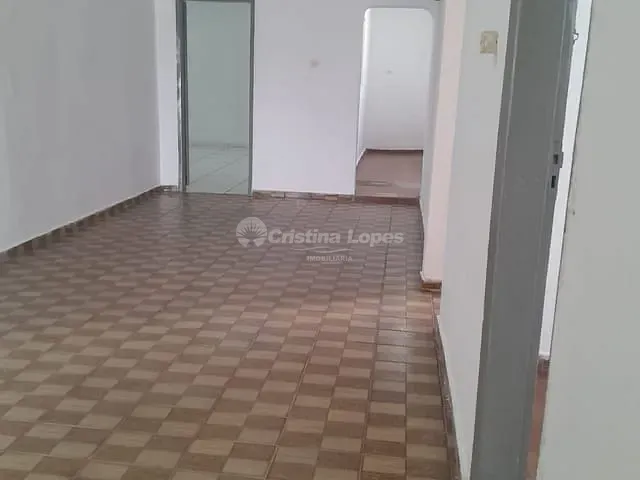 Casa com 250m² 4 quartos e 1 banheiro, à venda, no bairro Bela Vista em Teresina