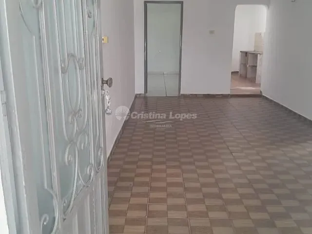 Casa com 250m² 4 quartos e 1 banheiro, à venda, no bairro Bela Vista em Teresina
