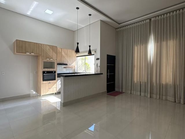 Casa com 150m² 2 quartos e 1 banheiro, à venda, no bairro Jardim Boer II em Americana