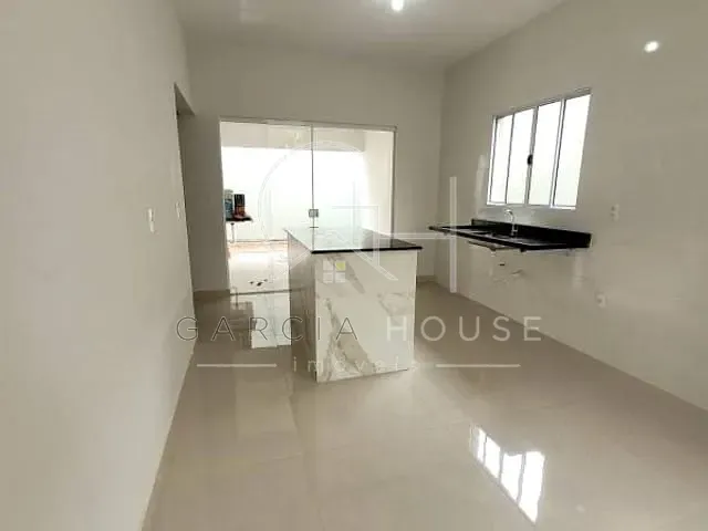 Casa com 240m² 3 quartos e 2 banheiros, à venda, no bairro Jardim Santa Cecília em Ribeirão Preto