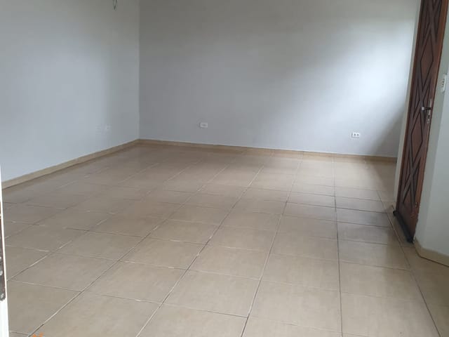 Casa 3 quartos e 2 banheiros, à venda, no bairro Campo Pequeno em Colombo