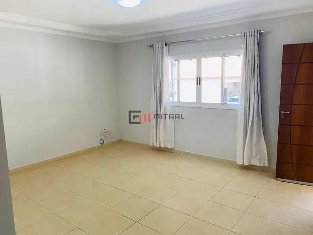 Casa 3 quartos e 2 banheiros, à venda, no bairro Jardim dos Estados em Londrina