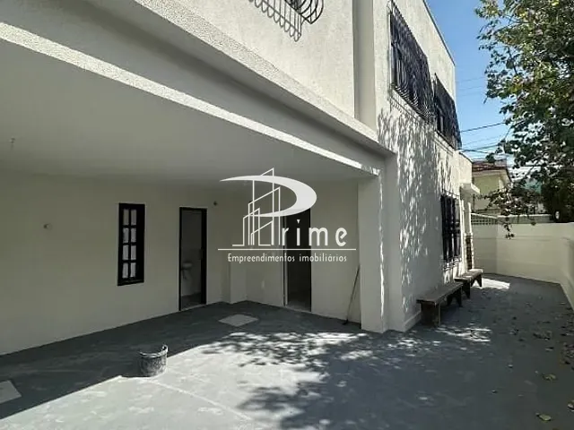 Casa com 460m², para alugar, no bairro Centro em Niterói